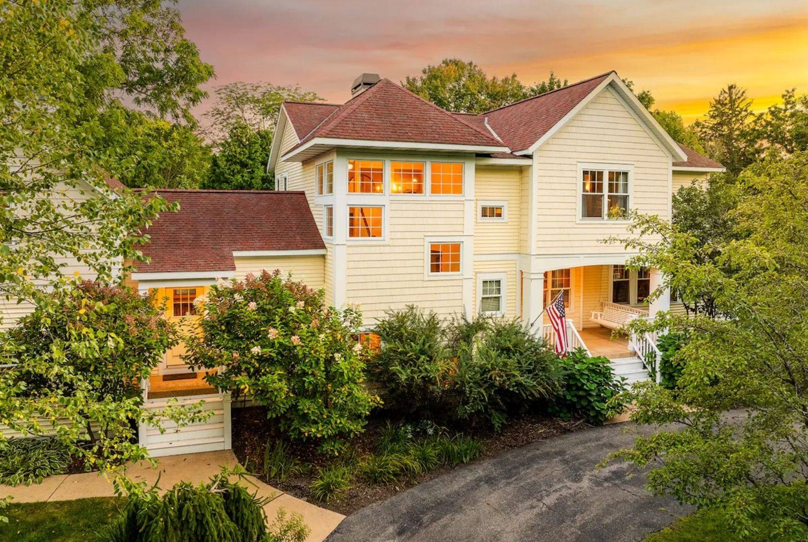 Kalamazoo wedding venue Airbnb – Kalamazoo Area Homes